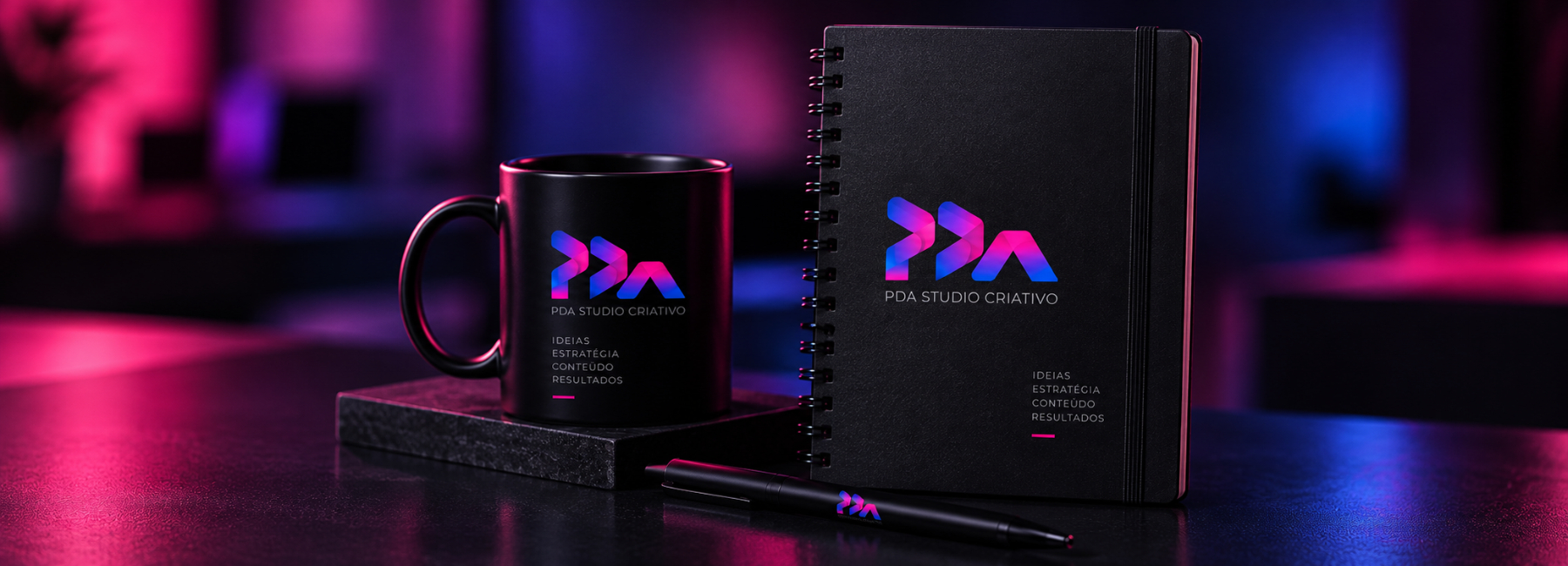 Aplicações da identidade PDA Studio Criativo